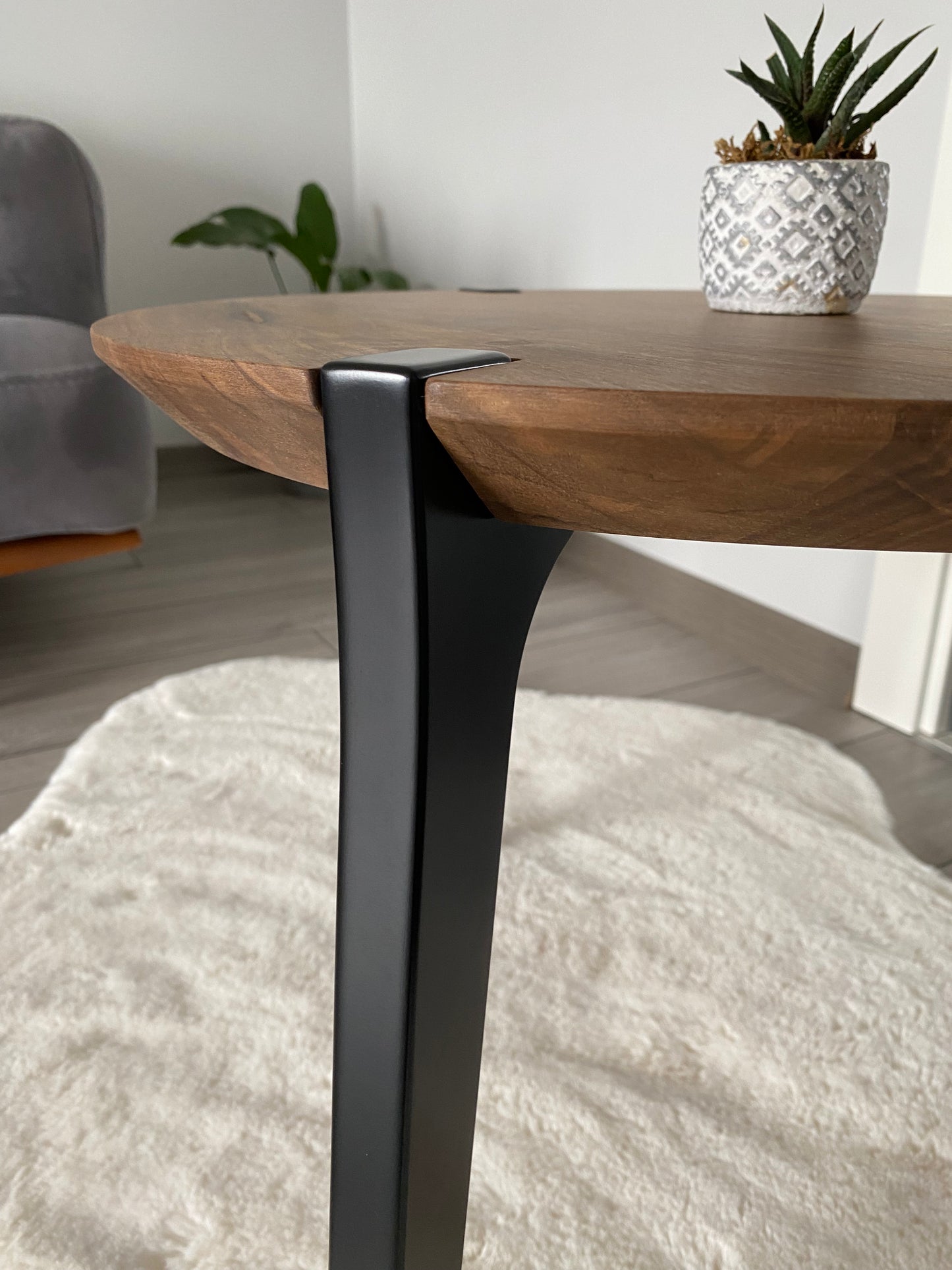 Modern Design Solid Wood Coffee Table